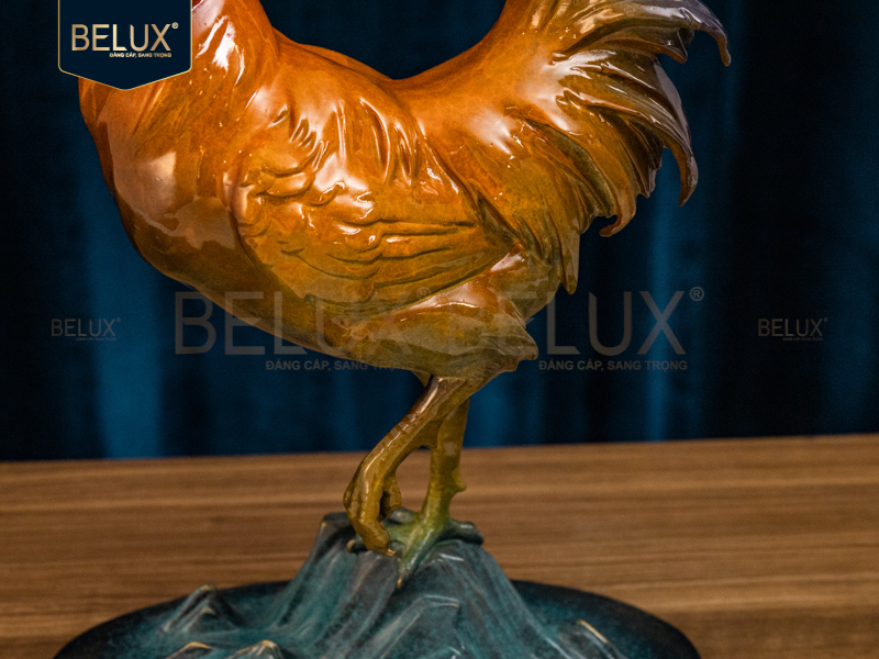 Tượng gà trống bằng đồng decor cao 27cm